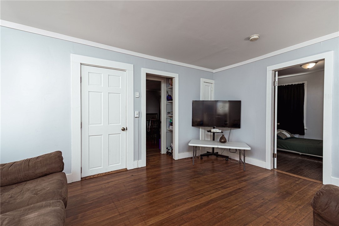 19 Pleasant Street Westerly, RI 02891 - Photo 11 of 45