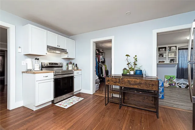 $599,300 | 19 Pleasant Street, Westerly, RI 02891