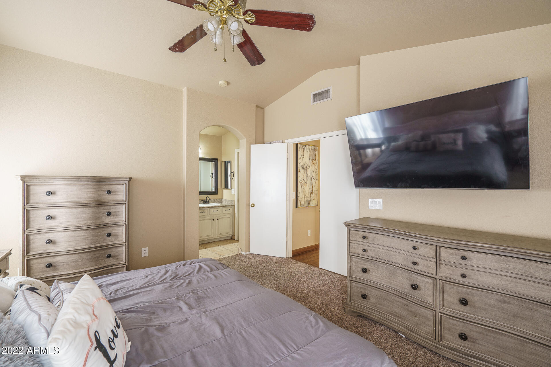 1315 West Escuda Road Phoenix, AZ 85027 - Photo 12 of 22