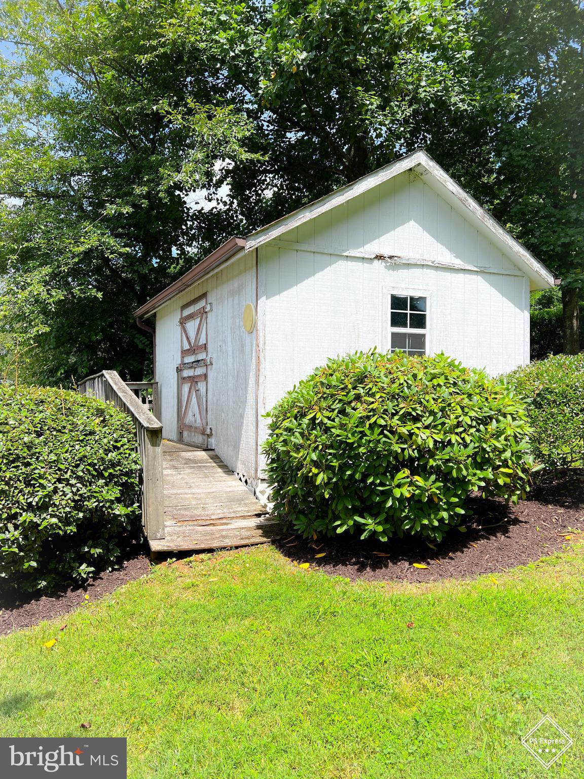 4507 Remount Road Front Royal, VA 22630 - Photo 21 of 25 Gallery Image 21