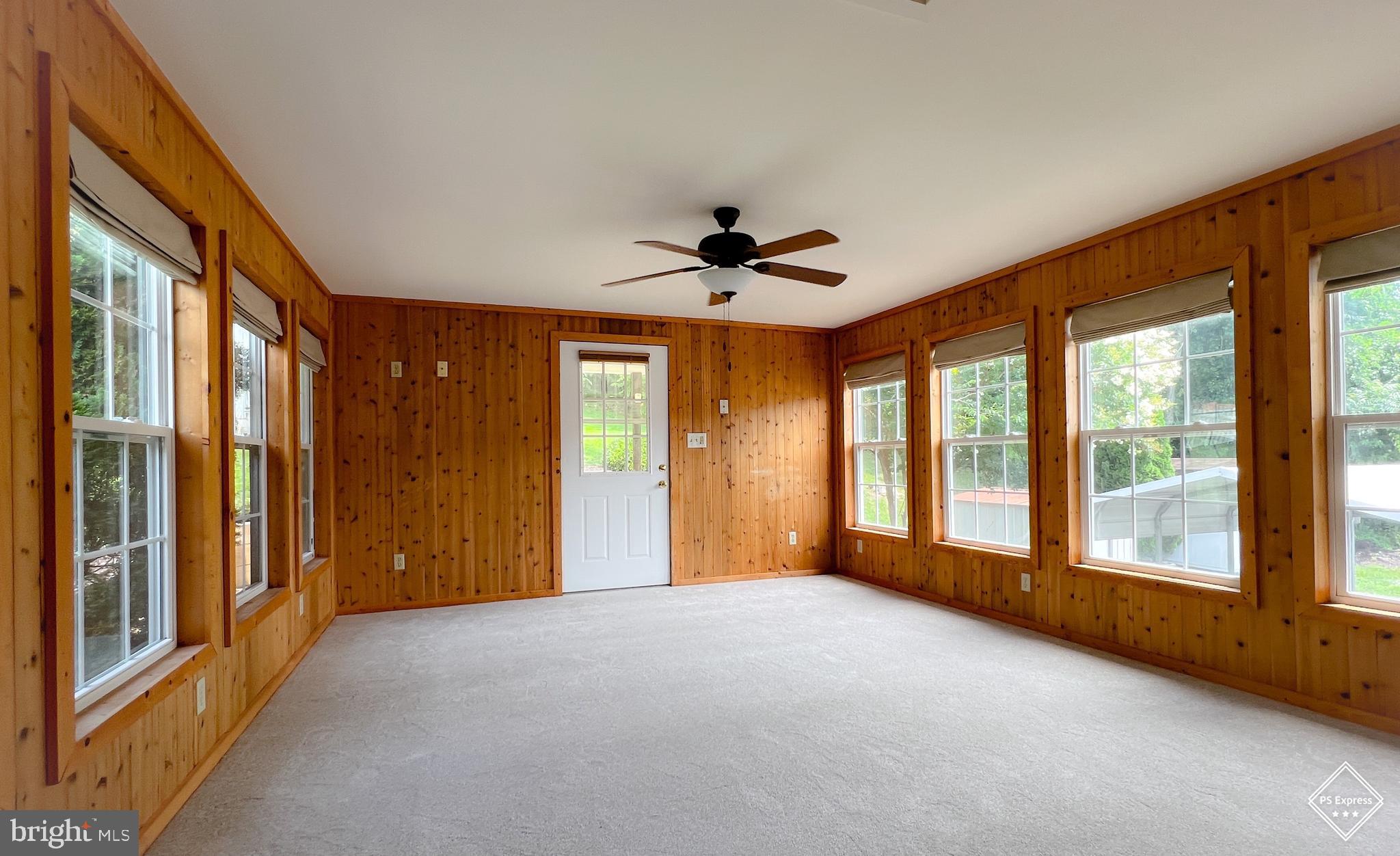 4507 Remount Road Front Royal, VA 22630 - Photo 9 of 25 Gallery Image 9