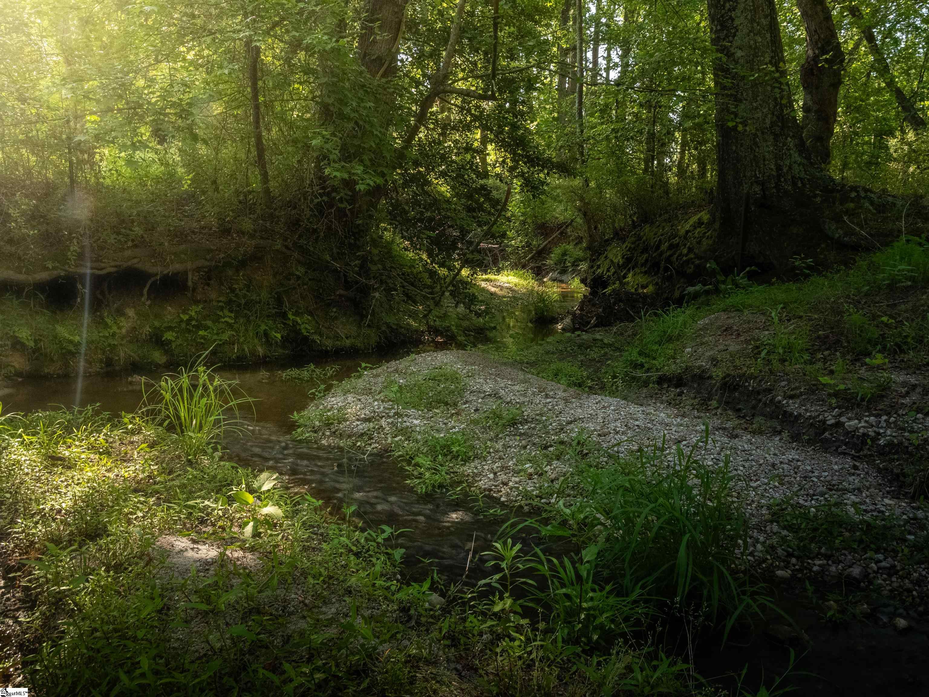11 Holliday Dam Road Honea Path, SC 29654 - Photo 4 of 38