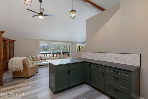 $879,000 | 176 Swan Shores Drive, Sagle, ID 83860