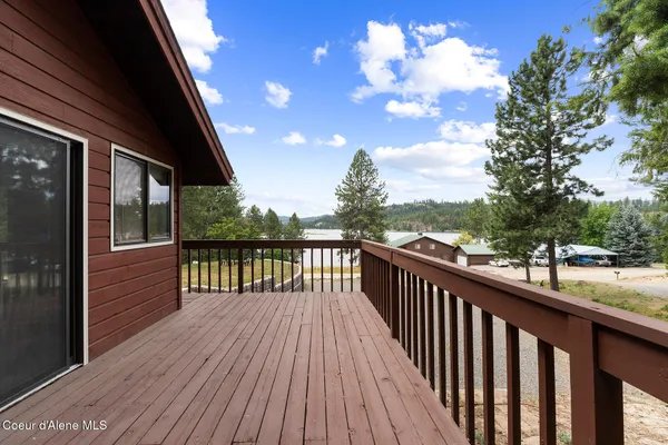 $789,000 | 176 Swan Shores Drive, Sagle, ID 83860