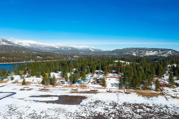 $879,000 | 176 Swan Shores Drive, Sagle, ID 83860