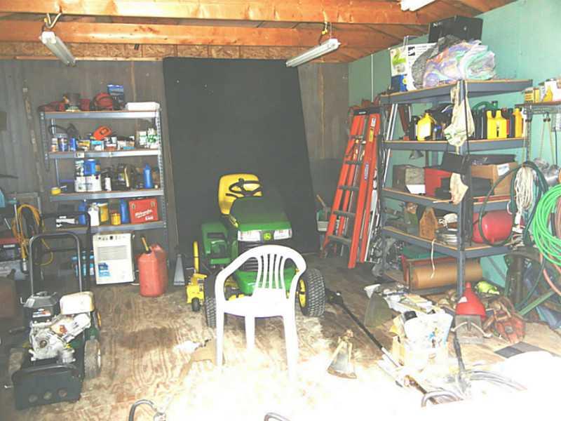 1064 Butler Road Freeport, PA 16229 - Photo 23 of 25 Storage.