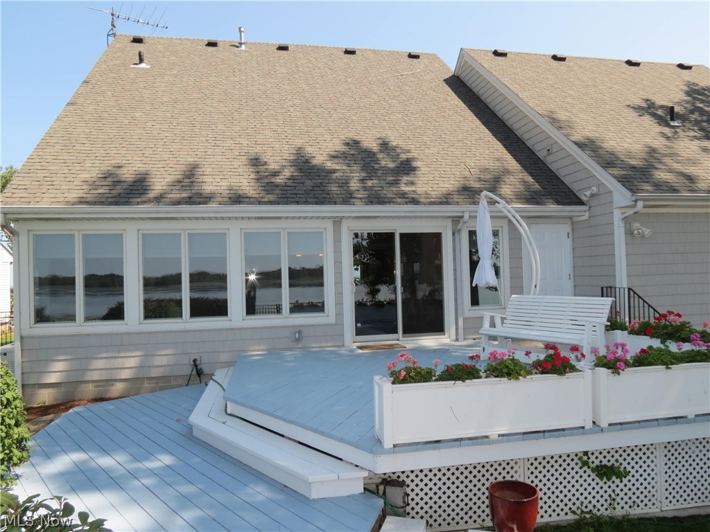 301 Cedar Point Road Sandusky, OH 44870 - Photo 3 of 25