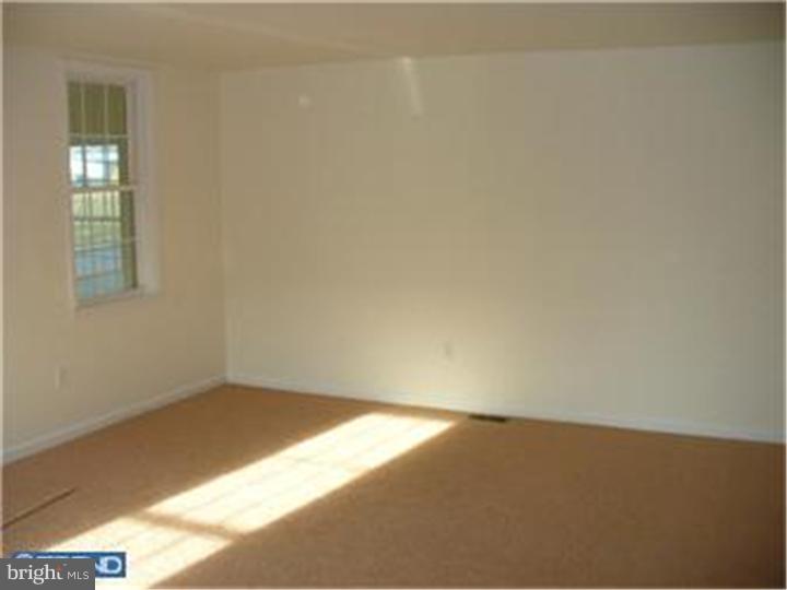 133 South Fairview Street Riverside, NJ 08075 - Photo 4 of 10