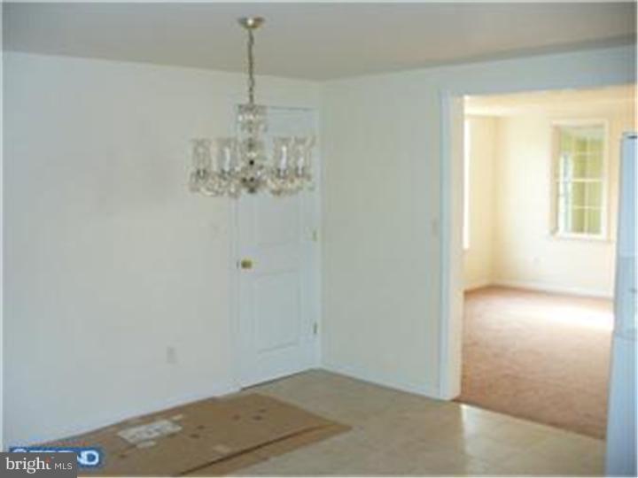 133 South Fairview Street Riverside, NJ 08075 - Photo 6 of 10