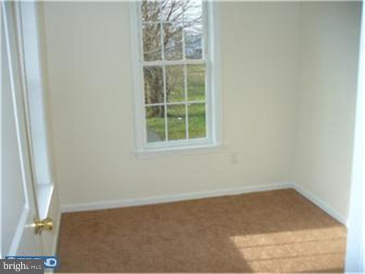 133 South Fairview Street Riverside, NJ 08075 - Photo 7 of 10