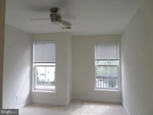 a view of empty room with window