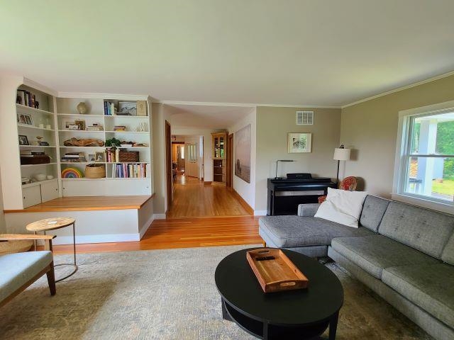 363 Chapman Road Keene, NH 03431 - Photo 10 of 40