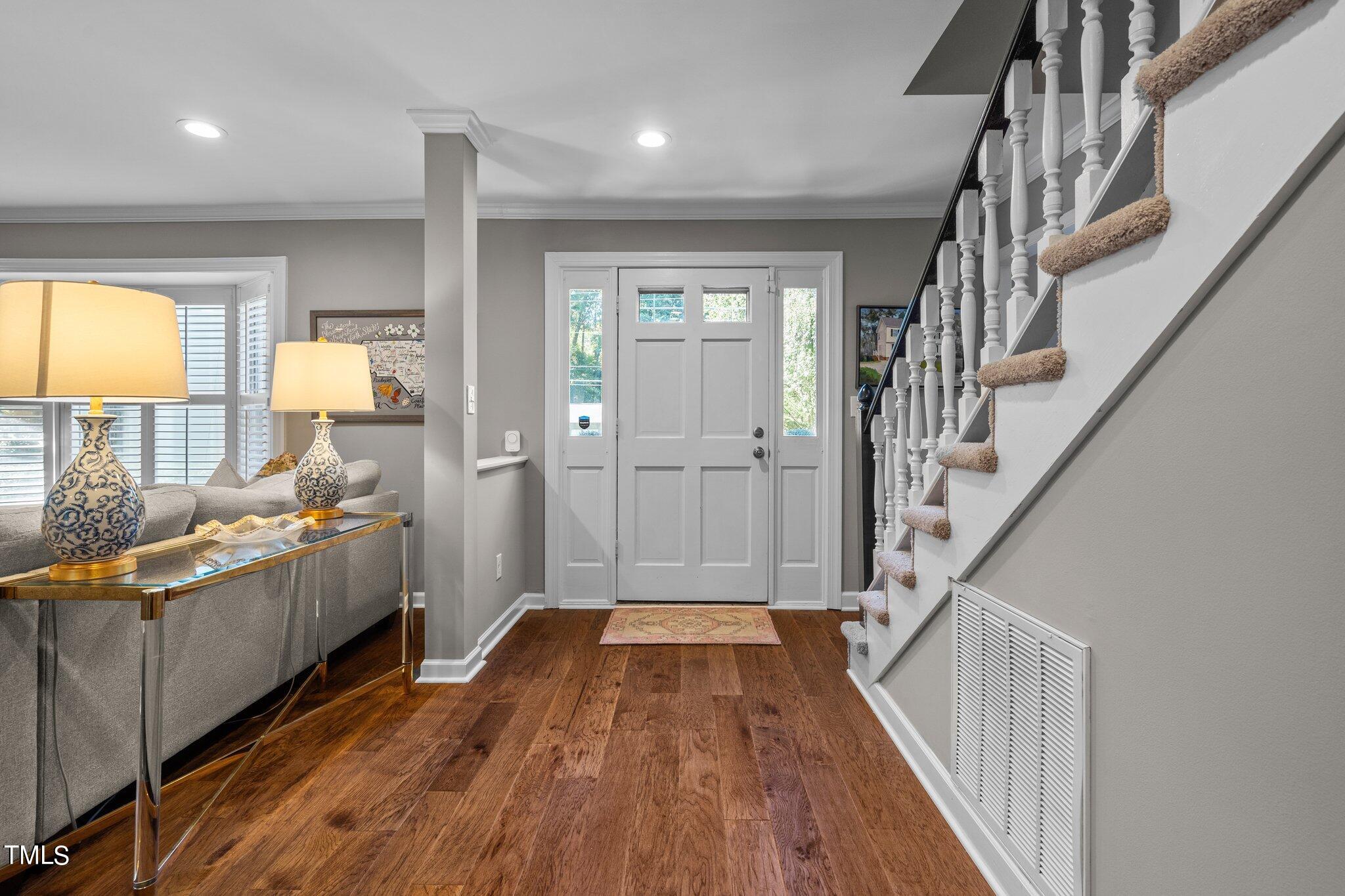 801 Purdue Street Raleigh, NC 27609 - Photo 3 of 40 22-web-or-mls-_NFP8029