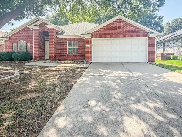 $2,600 | 1507 Nightingale Lane, Corinth, TX 76210