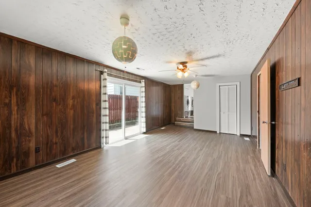 $225,000 | 120 Anderson Avenue, Joliet, IL 60433