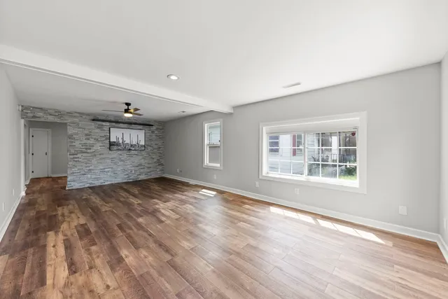 $225,000 | 120 Anderson Avenue, Joliet, IL 60433