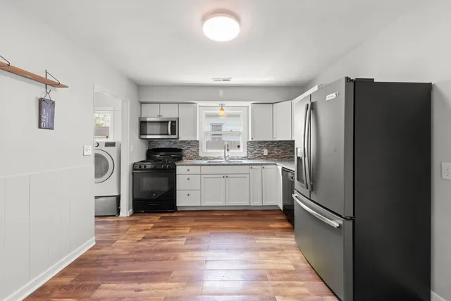 $225,000 | 120 Anderson Avenue, Joliet, IL 60433