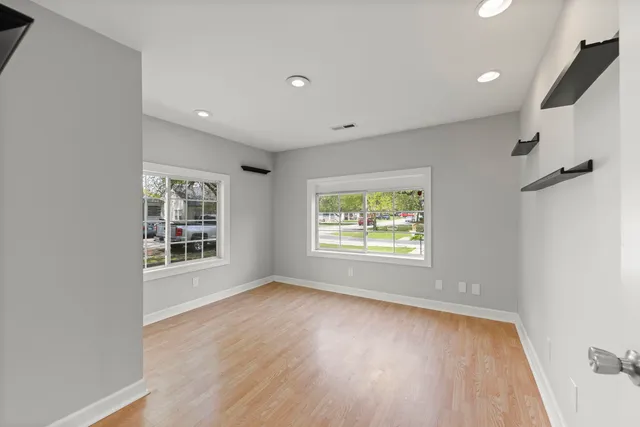 $225,000 | 120 Anderson Avenue, Joliet, IL 60433