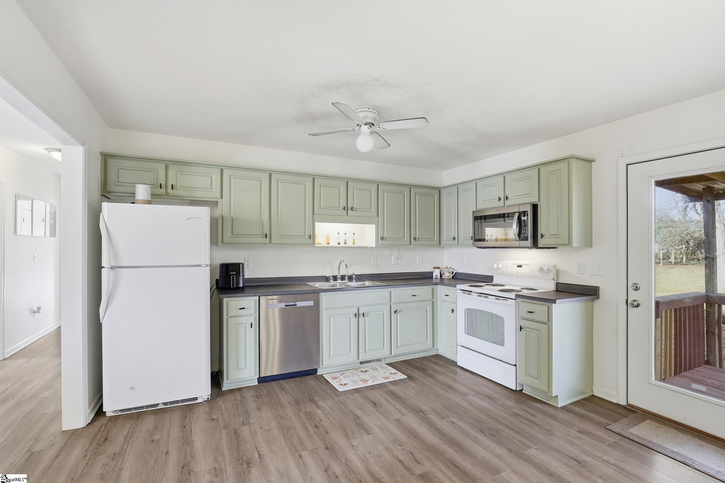 1519 East Calhoun Street Anderson, SC 29621 - Photo 8 of 27