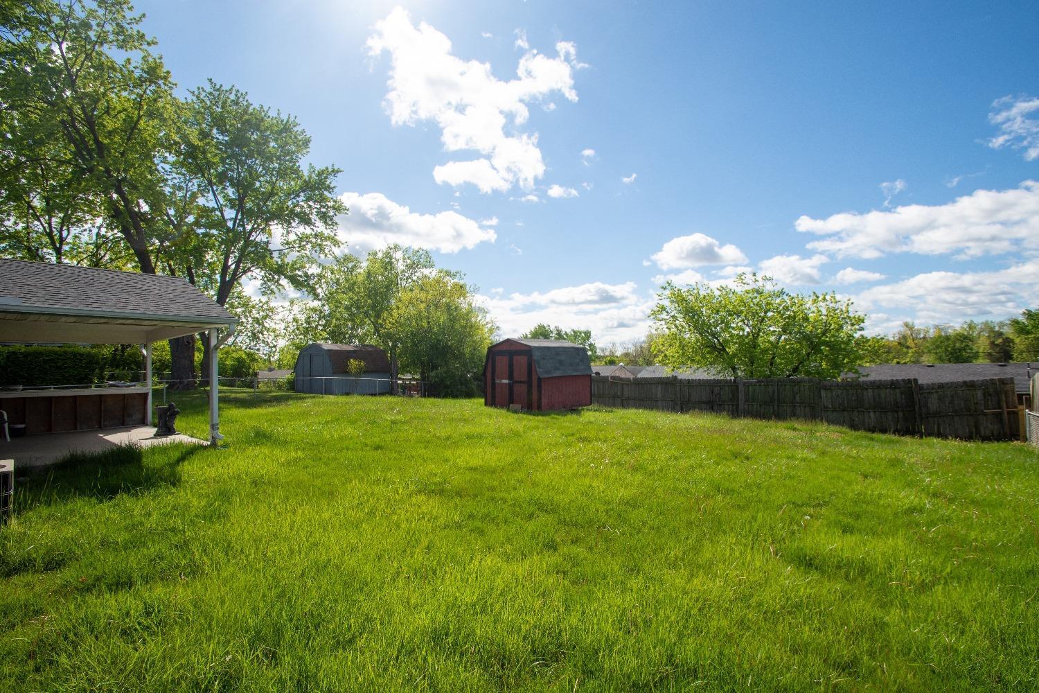 687 Castro Lane Springdale, OH 45246 - Photo 23 of 24