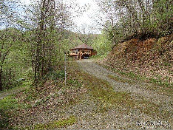 56 Little Tree Lane Waynesville, NC 28785 - Photo 4 of 14