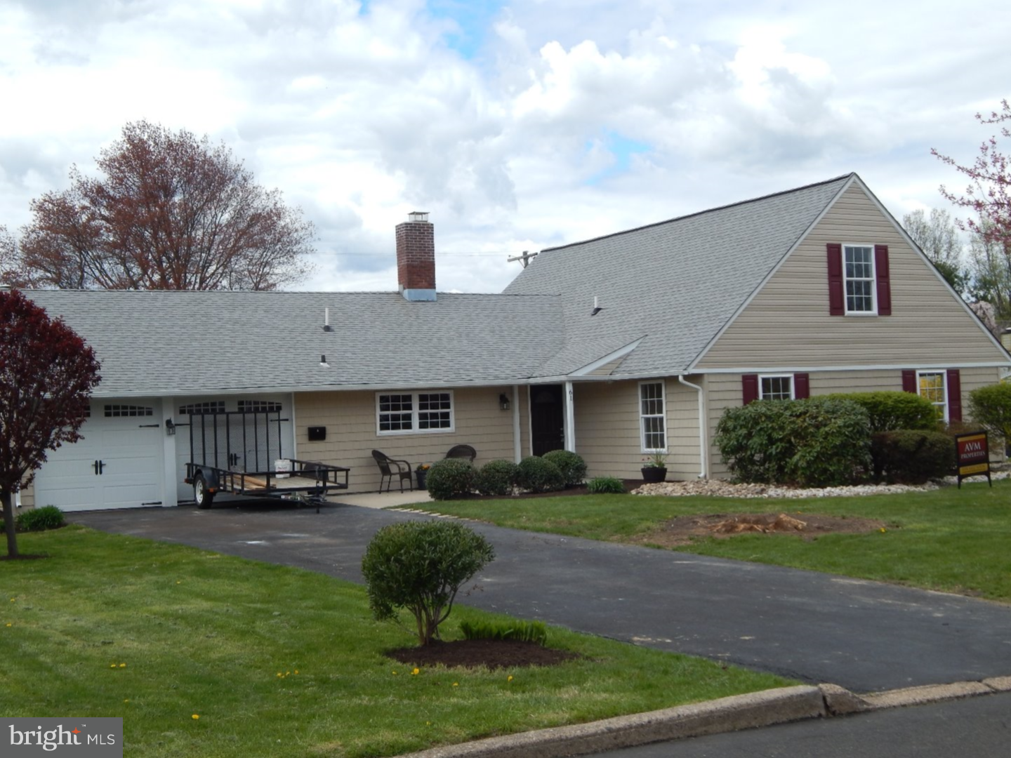 61 Red Berry Road Levittown, PA 19056 - Photo 1 of 13