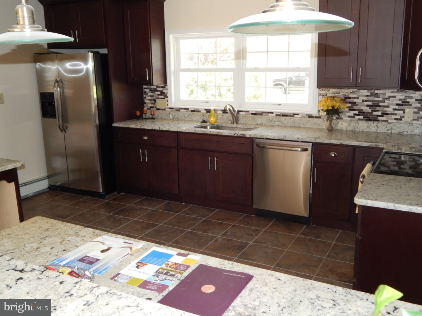 61 Red Berry Road Levittown, PA 19056 - Photo 3 of 13