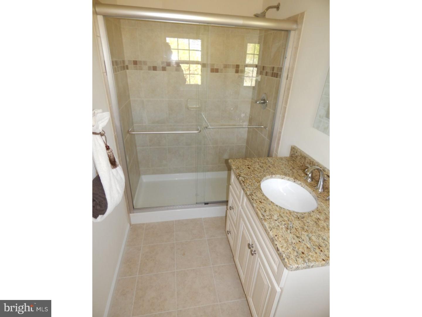 61 Red Berry Road Levittown, PA 19056 - Photo 8 of 13