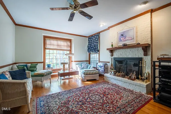 $789,000 | 109 Mendel Drive, Chapel Hill, NC 27514