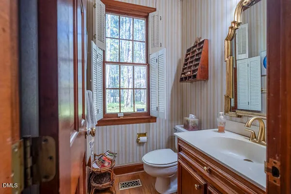 $789,000 | 109 Mendel Drive, Chapel Hill, NC 27514