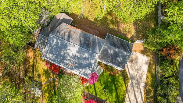 $789,000 | 109 Mendel Drive, Chapel Hill, NC 27514