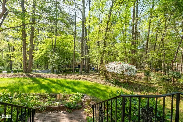 $789,000 | 109 Mendel Drive, Chapel Hill, NC 27514