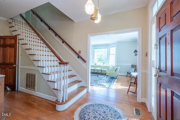 $789,000 | 109 Mendel Drive, Chapel Hill, NC 27514