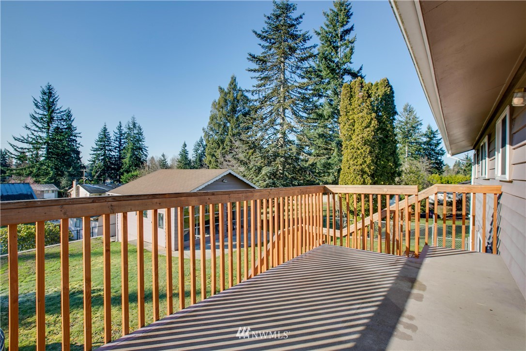 12605 Southeast 158th Street Renton, WA 98058 - Photo 13 of 40 Gallery Image 13