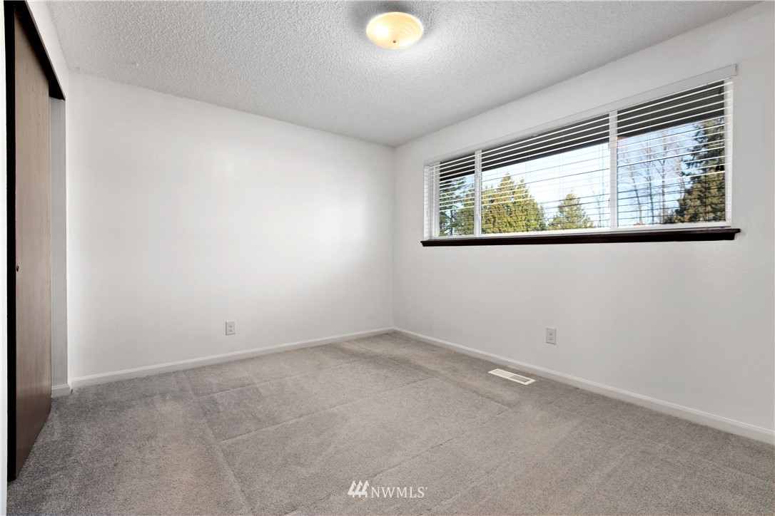12605 Southeast 158th Street Renton, WA 98058 - Photo 17 of 40 Gallery Image 17