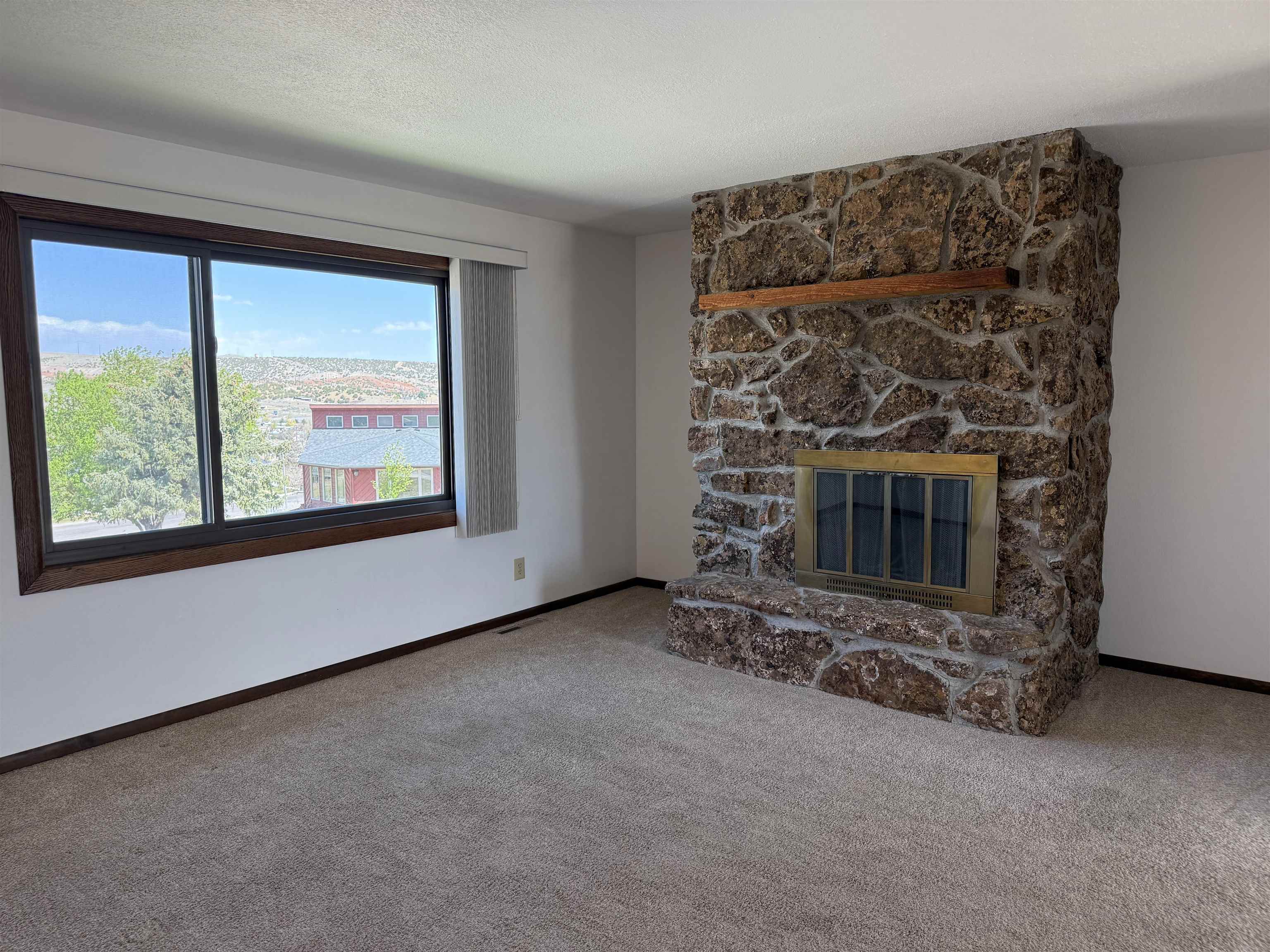 141 Cedar Ridge Drive Thermopolis, WY 82443 - Photo 3 of 44
