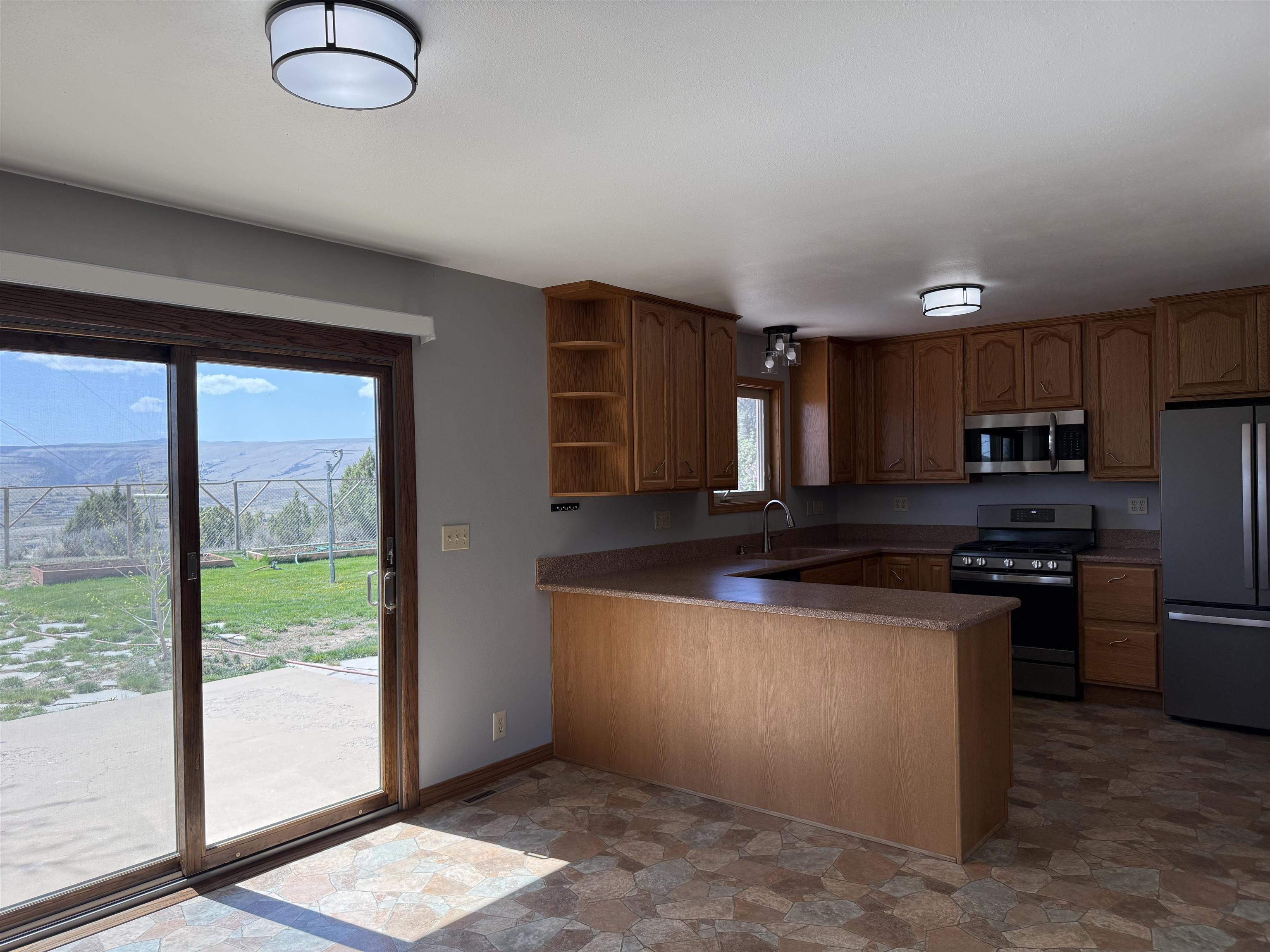 141 Cedar Ridge Drive Thermopolis, WY 82443 - Photo 6 of 44