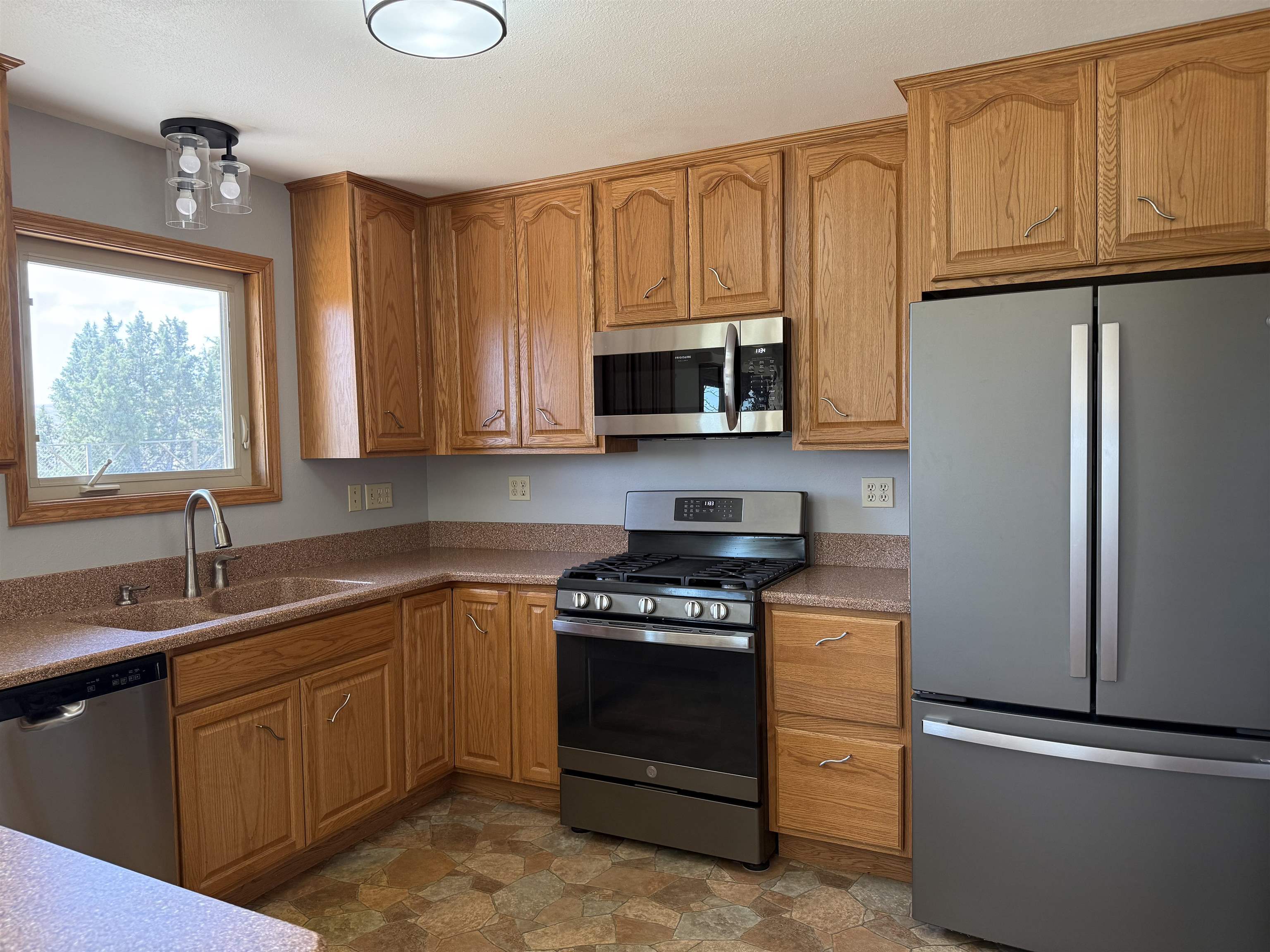 141 Cedar Ridge Drive Thermopolis, WY 82443 - Photo 9 of 44