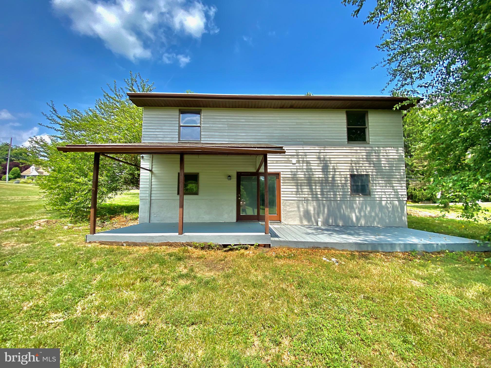 13 Baptist Church Road Spring City, PA 19475 - Photo 4 of 25