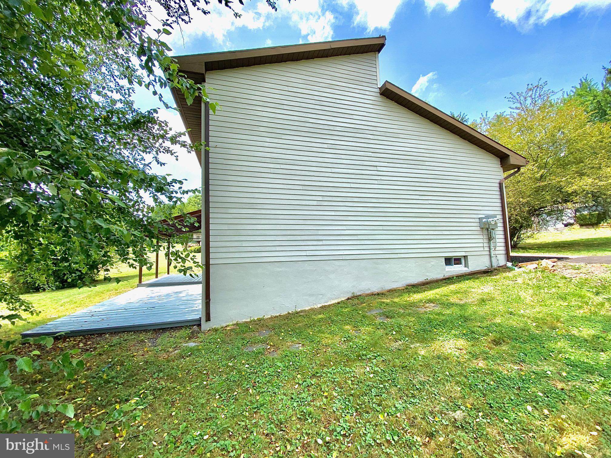 13 Baptist Church Road Spring City, PA 19475 - Photo 5 of 25