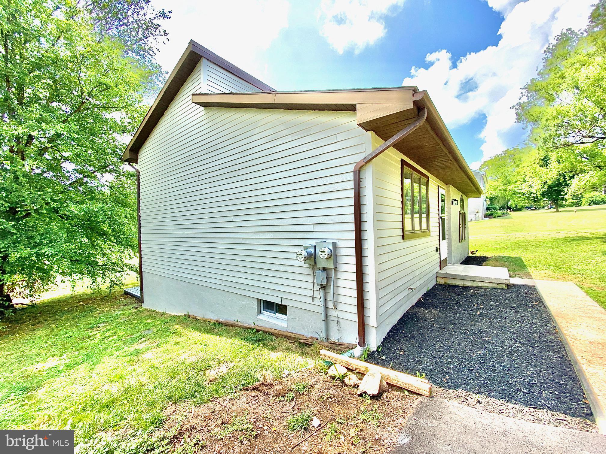 13 Baptist Church Road Spring City, PA 19475 - Photo 6 of 25