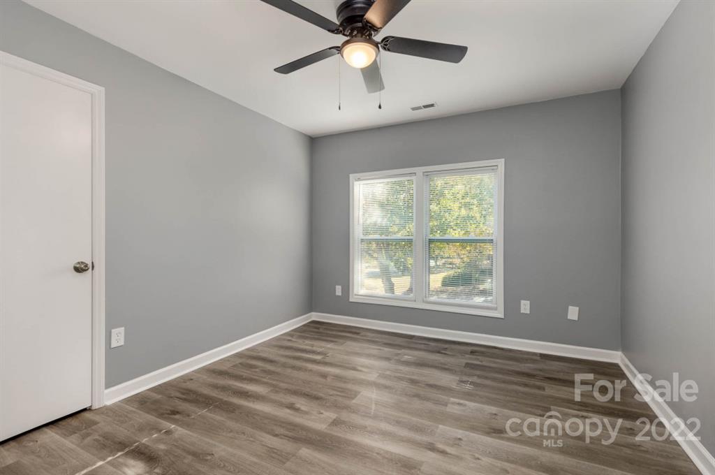 11808 Painted Tree Road Charlotte, NC 28226 - Photo 19 of 34 Gallery Image 19