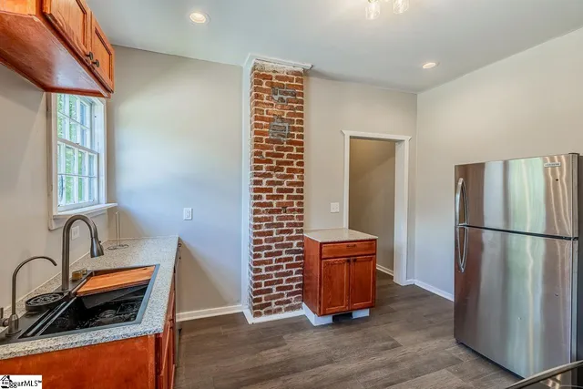 $1,250 | 536 Peronneau Street, Unit A, Spartanburg, SC 29306