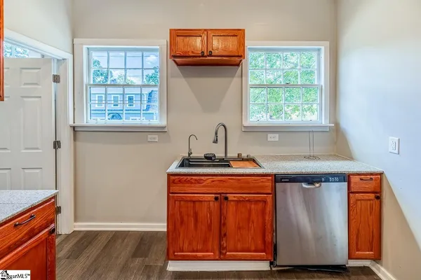 $1,200 | 536 Peronneau Street, Unit A, Spartanburg, SC 29306