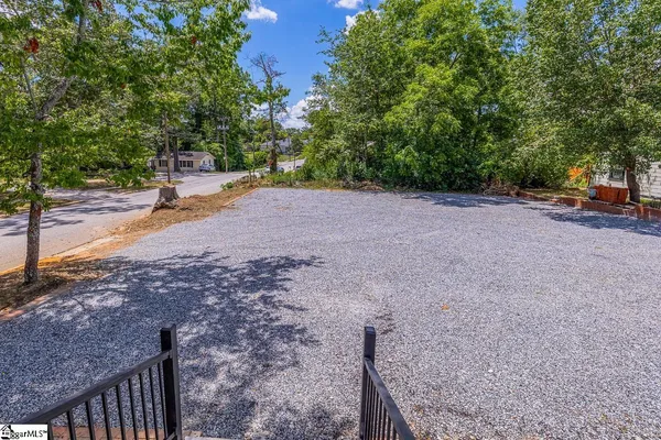 $1,200 | 536 Peronneau Street, Unit A, Spartanburg, SC 29306