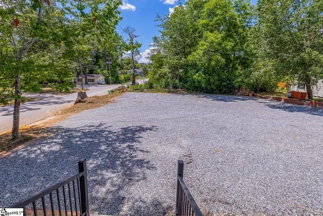 $1,250 | 536 Peronneau Street, Unit A, Spartanburg, SC 29306