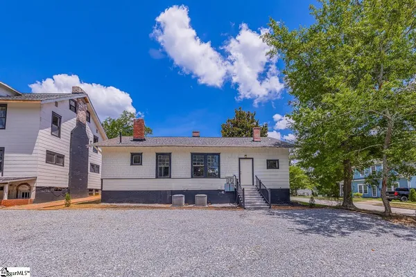 $1,200 | 536 Peronneau Street, Unit A, Spartanburg, SC 29306