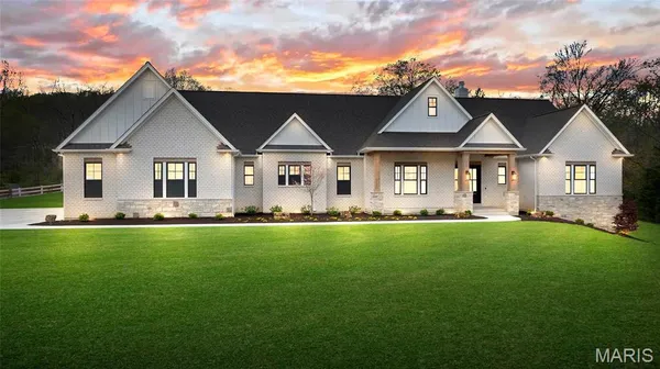 $2,399,900 | 4623 Chateau Lane, Wildwood, MO 63069