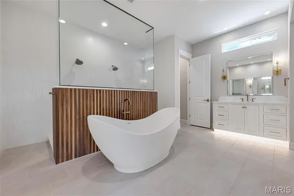 $2,399,900 | 4623 Chateau Lane, Wildwood, MO 63069