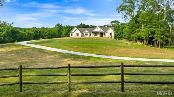 $2,399,900 | 4623 Chateau Lane, Wildwood, MO 63069